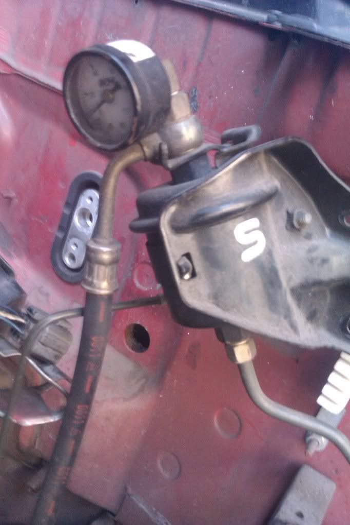 questions. where do the fuel lines go? Honda / Acura K20a K24a Engine Forum