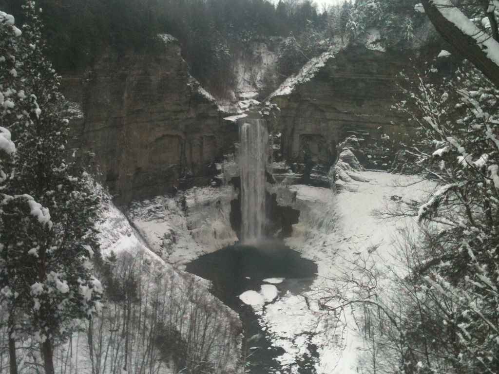Taughannock%20Falls_zpstnyqfab4.jpg
